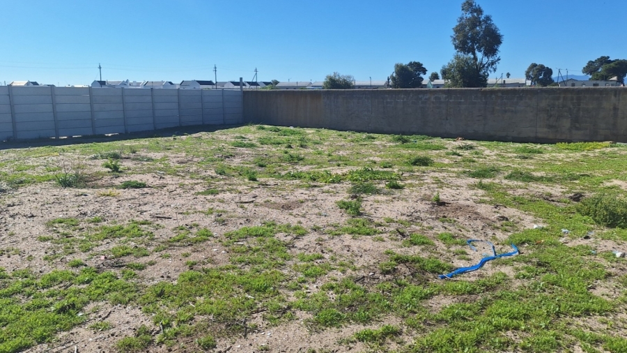 0 Bedroom Property for Sale in Laaiplek Western Cape